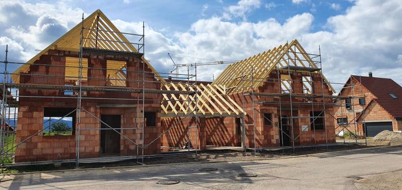 Charpentiers - couvreurs à Eschau